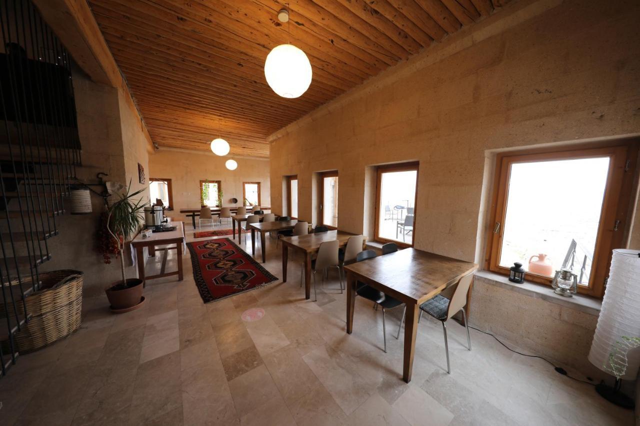 Helike Cave Suites Uchisar Exterior photo