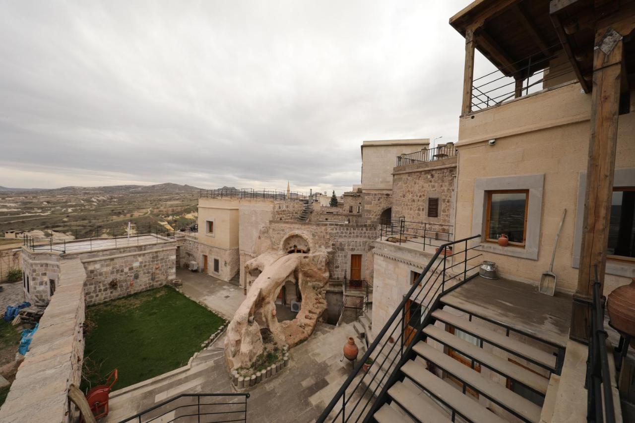 Helike Cave Suites Uchisar Exterior photo