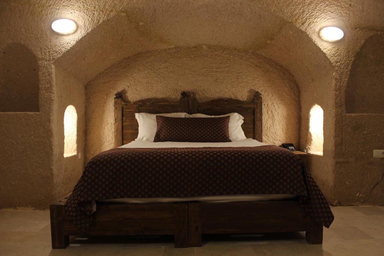 Helike Cave Suites Uchisar Exterior photo