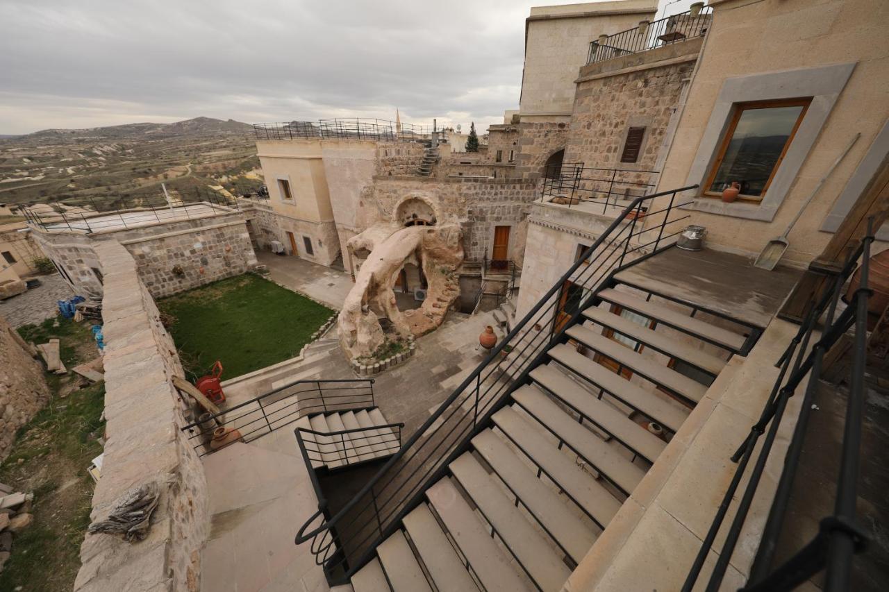 Helike Cave Suites Uchisar Exterior photo