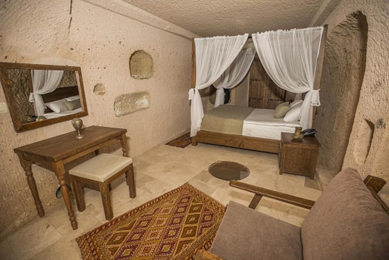 Helike Cave Suites Uchisar Exterior photo