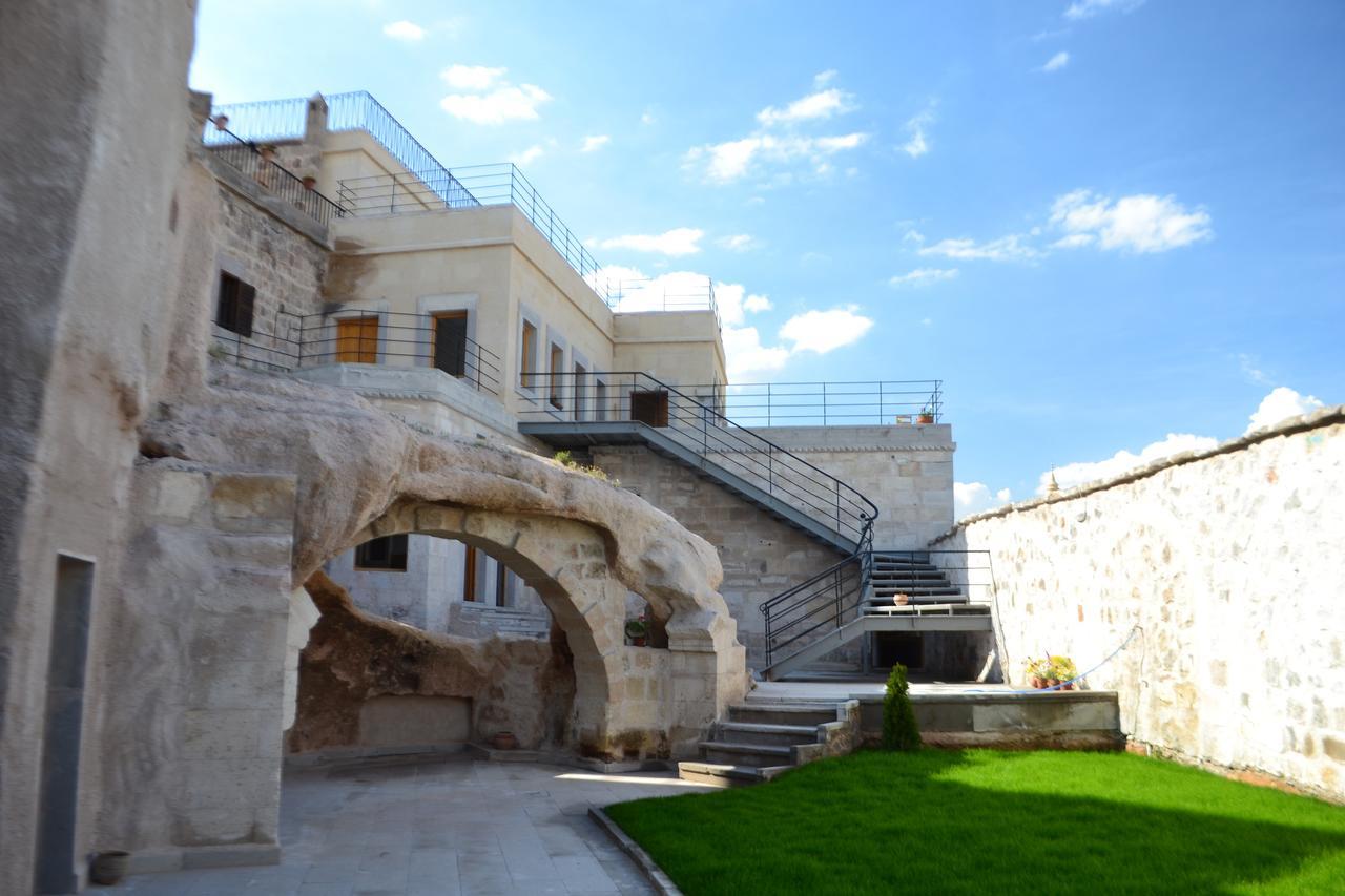 Helike Cave Suites Uchisar Exterior photo